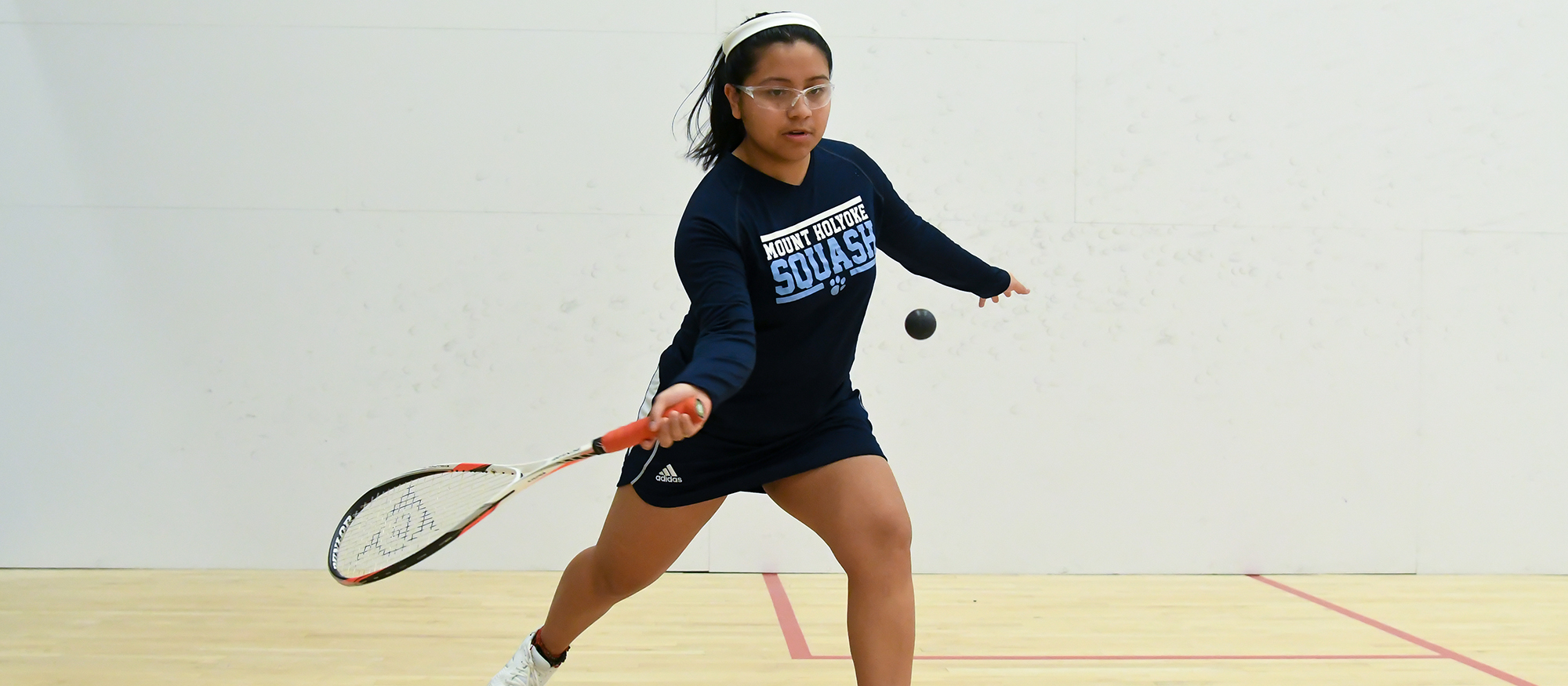 Nationally-Ranked Yale Blanks Squash, 9-0