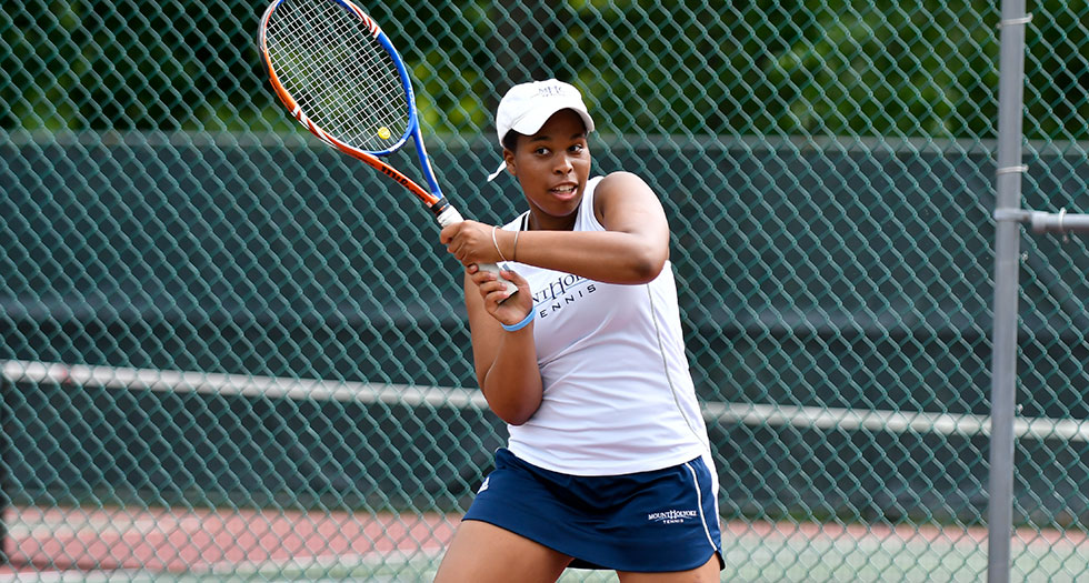 Tennis Opens NEWITT Action in Fine Fashion
