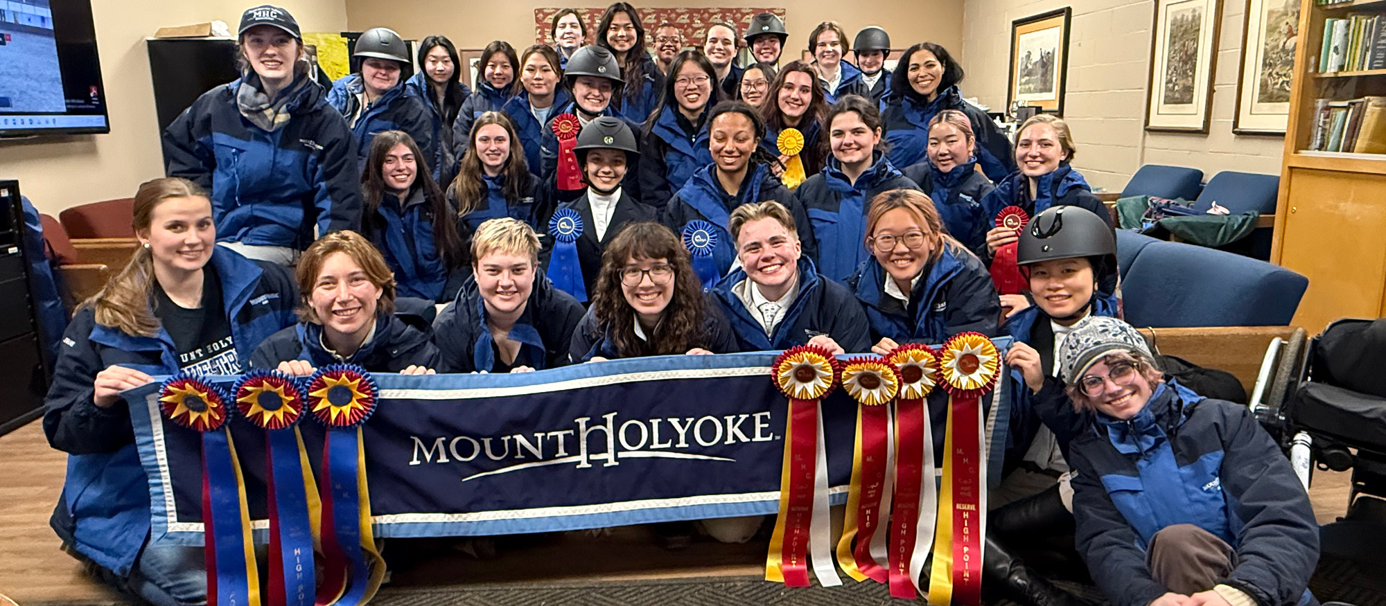 Lyons win final regular season show, secure berth in Zone Championships