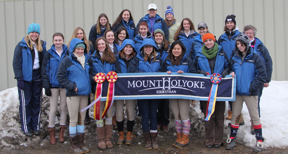 Riding Finishes 2nd in Regular Season Finale Show