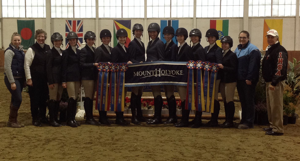 Riding Wins 2015 Zone 1 Championship; Advances to IHSA Nationals