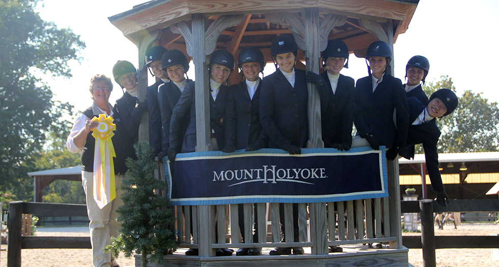 Riding Finishes 3rd at Preseason Tournament of Champions