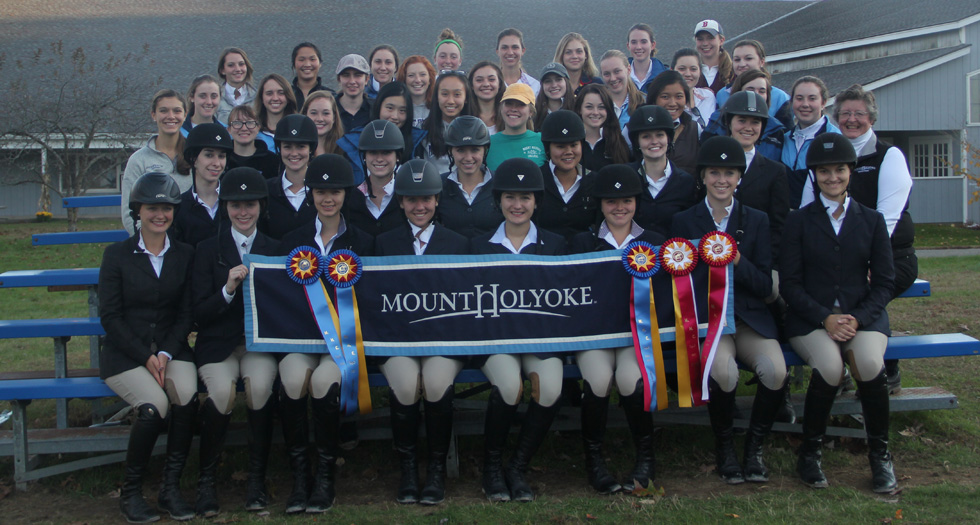 Riding Dominant in Home Show Victory