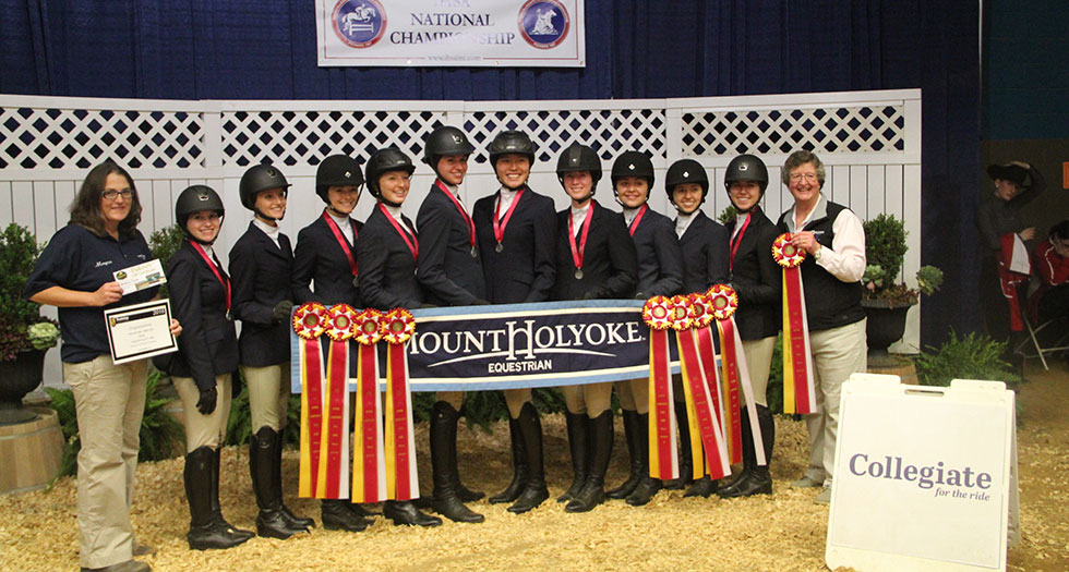 Riding Earns Reserve Champion Honors at 2016 IHSA National Championships