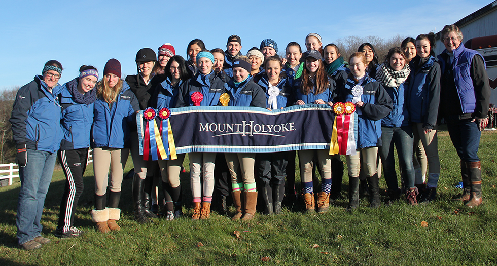 Riding Earns Reserve High Point Honors at Amherst IHSA Show