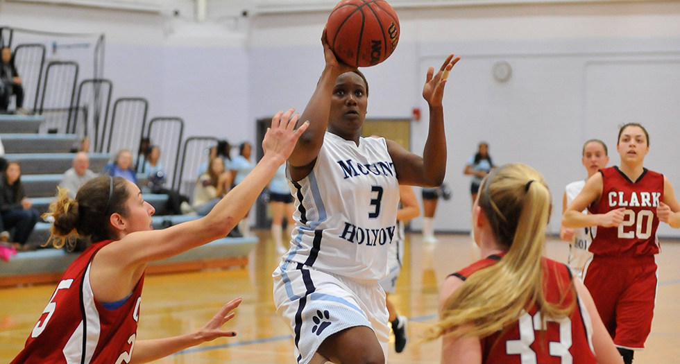 Basketball Falls at Wellesley in NEWMAC Finale