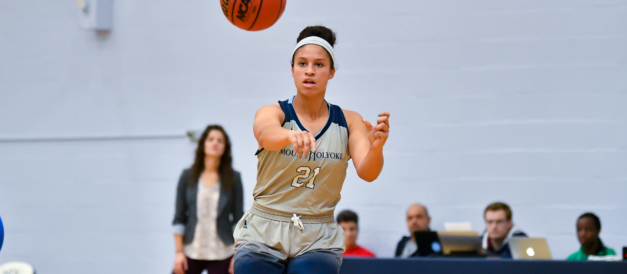 Basketball Suffers 47-45 Setback to Bay Path