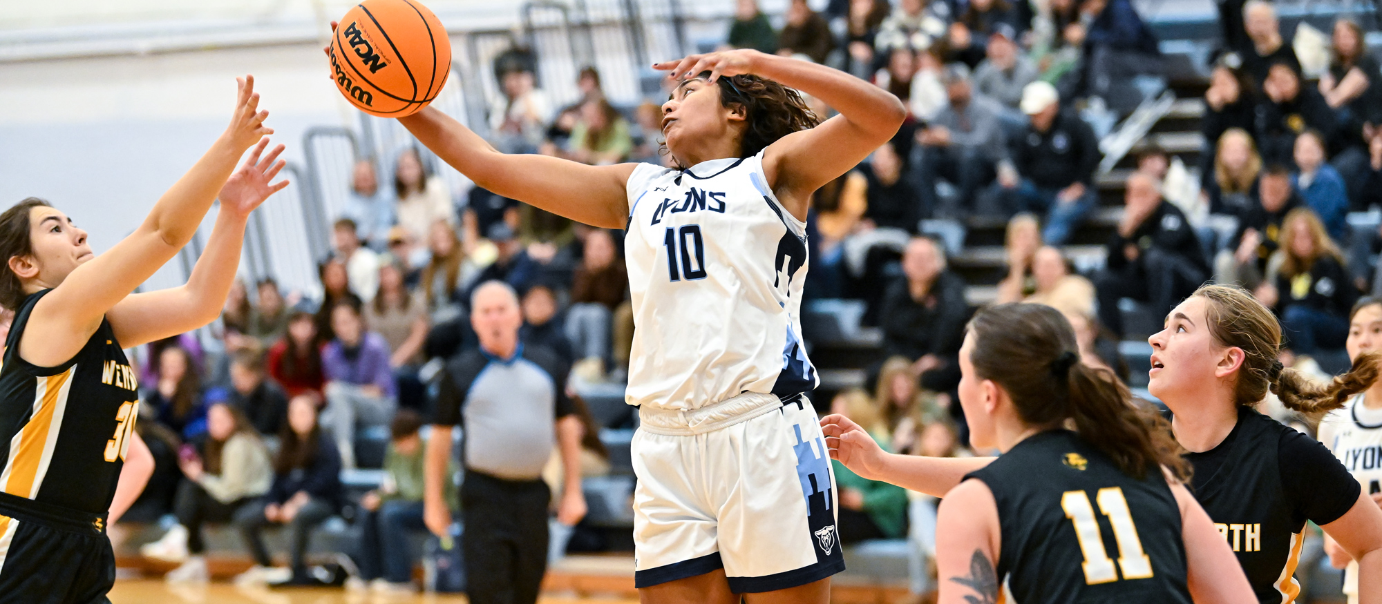 Sofia Francisco had 12 points, 16 rebounds and five blocks in Mount Holyoke's 75-68 loss at Sarah Lawrence on Nov. 9, 2025. (RJB Sports file photo)