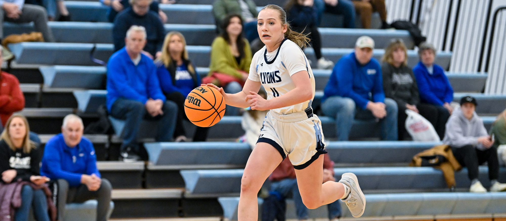 Hannah Goen scored seven points with six rebounds and two steals in Mount Holyoke's 82-42 loss at SUNY Plattsburgh on Nov. 14, 2025. (RJB Sports file photo)
