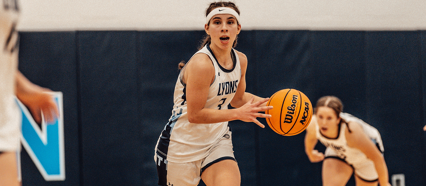 Alex Twomey had a game-high 10 points and eight rebounds in Mount Holyoke's 56-36 loss to Clark on Jan. 24, 2026. (File photo by Alex Dizes)
