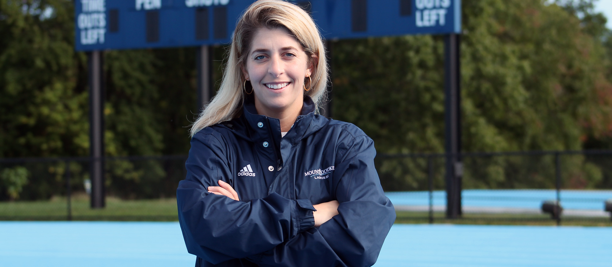A former head coach at Curry College and assistant coach at Bates College, Annie O'Byrne '13 became the ninth head coach in Mount Holyoke lacrosse history prior to the 2022-23 academic year.