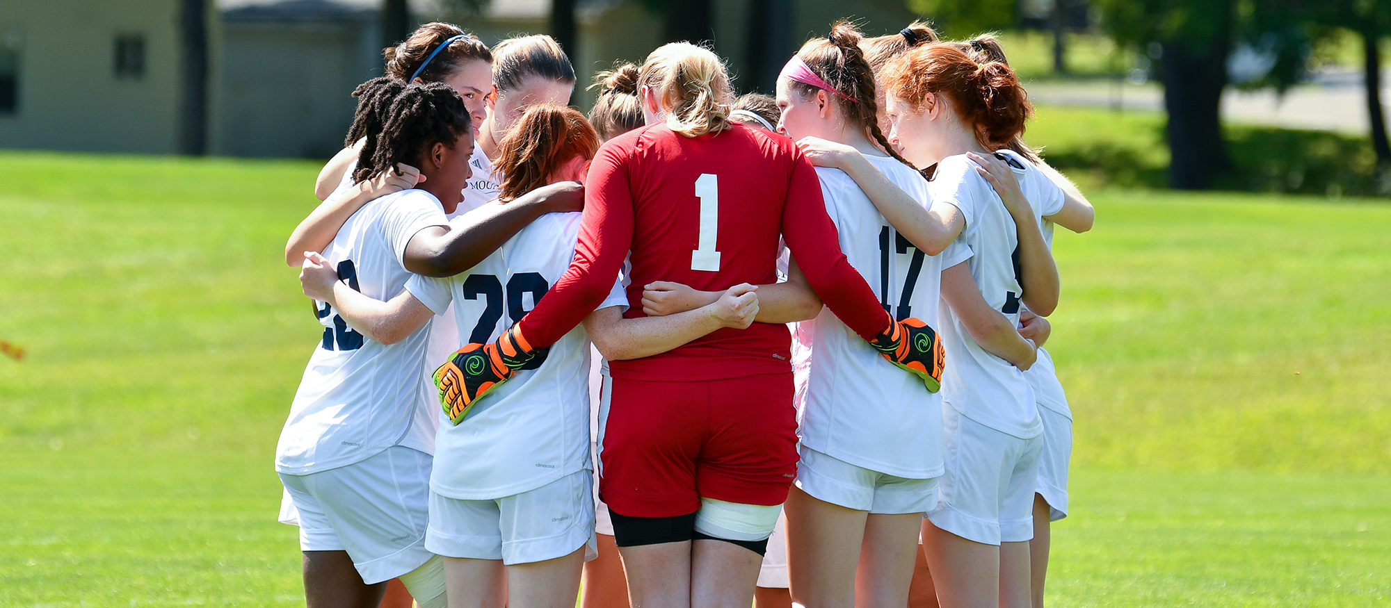 Nationally-Ranked MIT Prevails Over Soccer, 4-0