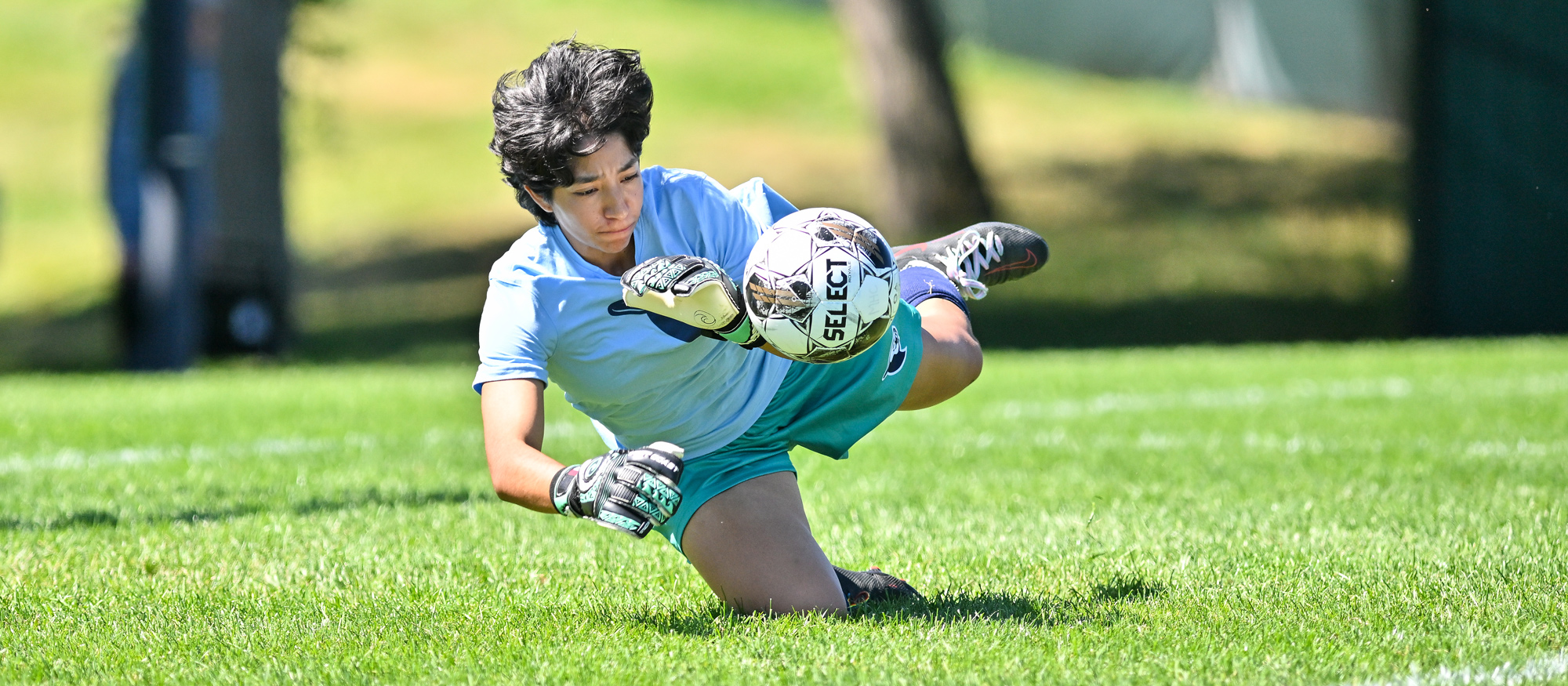Clarissa Govea had 14 saves in Mount Holyoke's 1-0 loss to second-place Emerson on Oct. 18, 2025. (RJB Sports file photo)