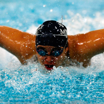 Swimming and Diving Kicks Off 2010-11 Season at Betty Spears Relays