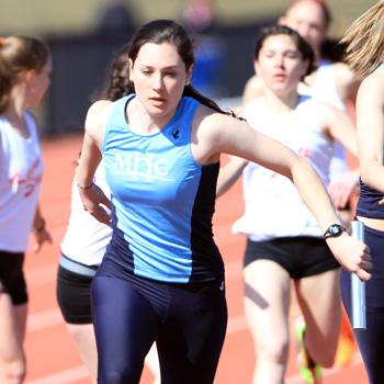 Track & Field Competes at Minuteman Invitational