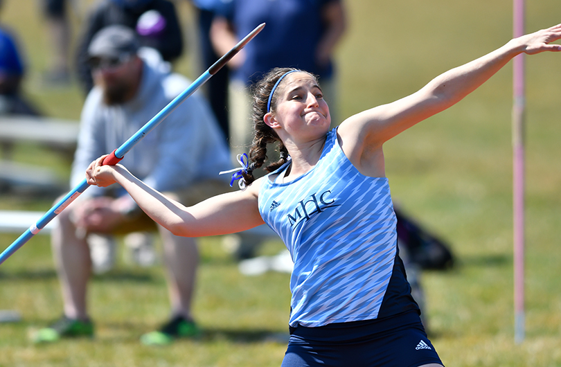 Action photo of Lyons track & field athlete, Ireland Clare Kennedy