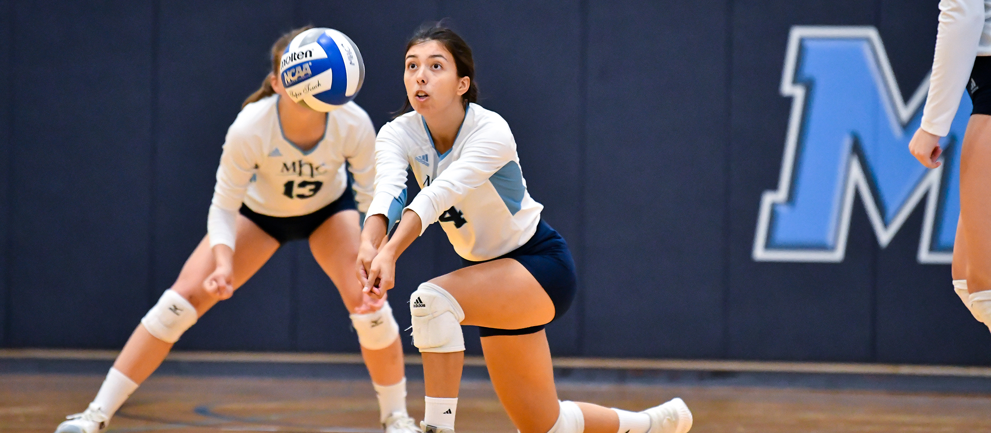 Mar Simon had 11 kills in Mount Holyoke's 3-2 loss at MCLA on Sept. 7, 2022. (RJB Sports file photo)