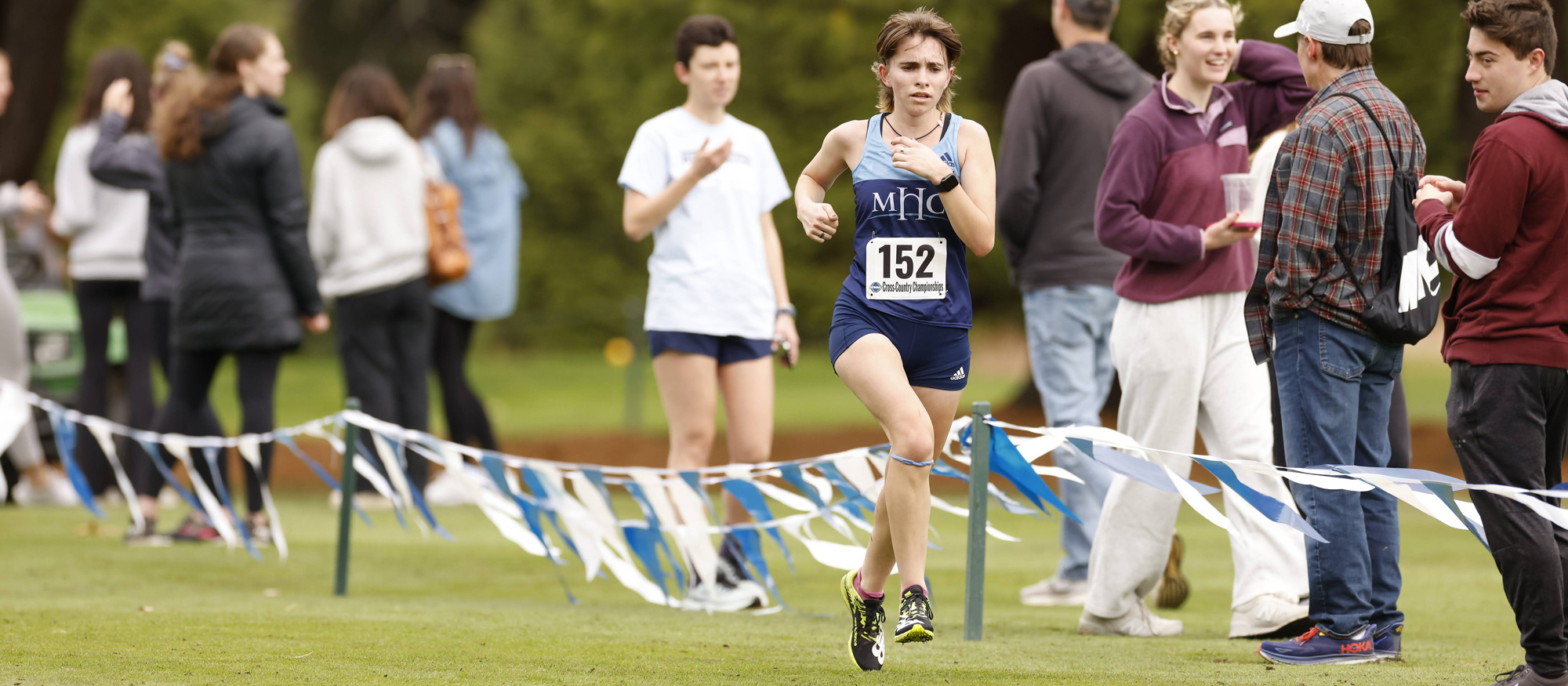 Anita Konopka was Mount Holyoke's fifth finisher in the 6K varsity race at the all-divisions UMass Dartmouth Invitational on Sept. 20, 2025. (RJB Sports file photo)
